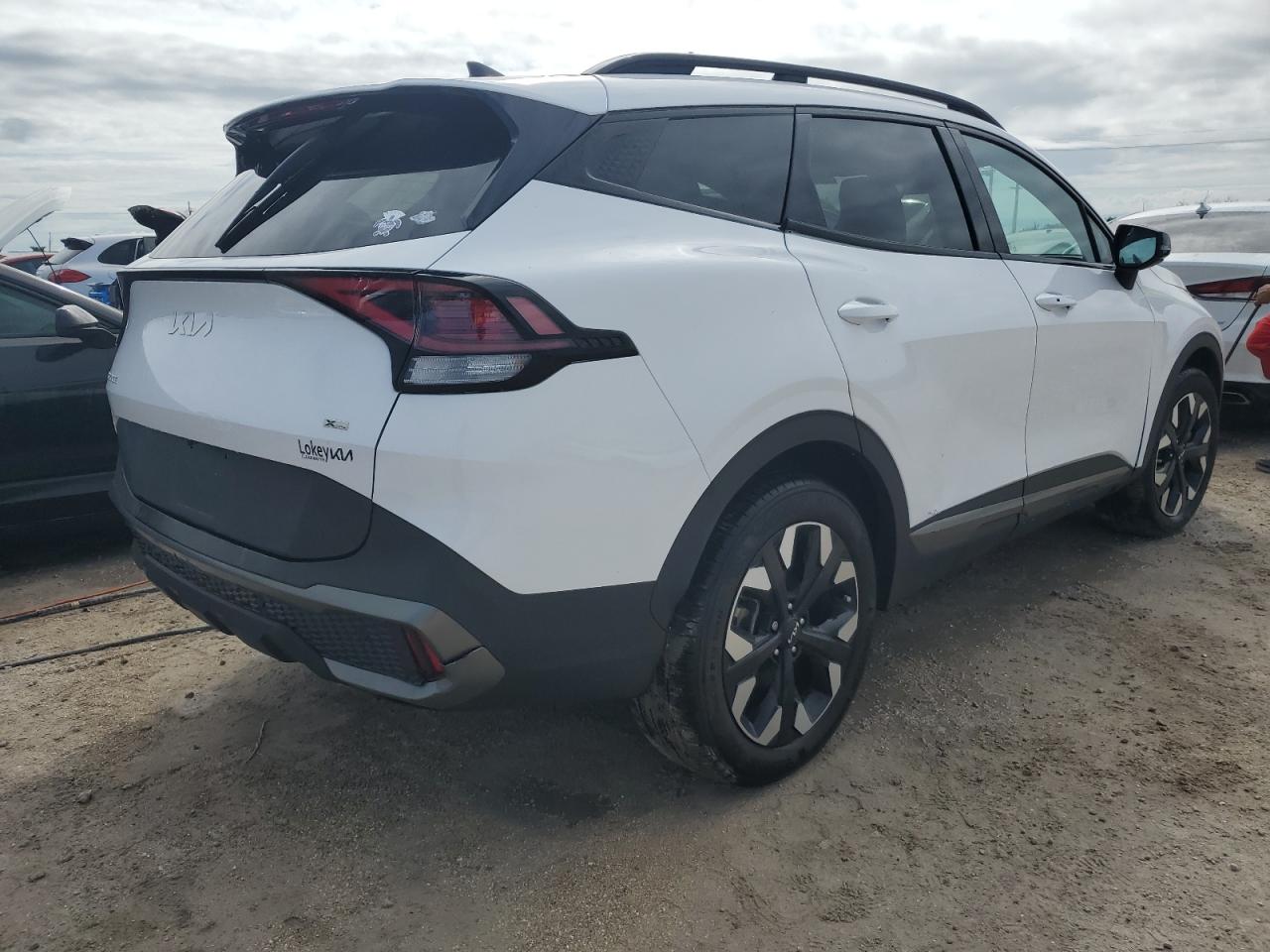 2023 Kia Sportage - Image 3