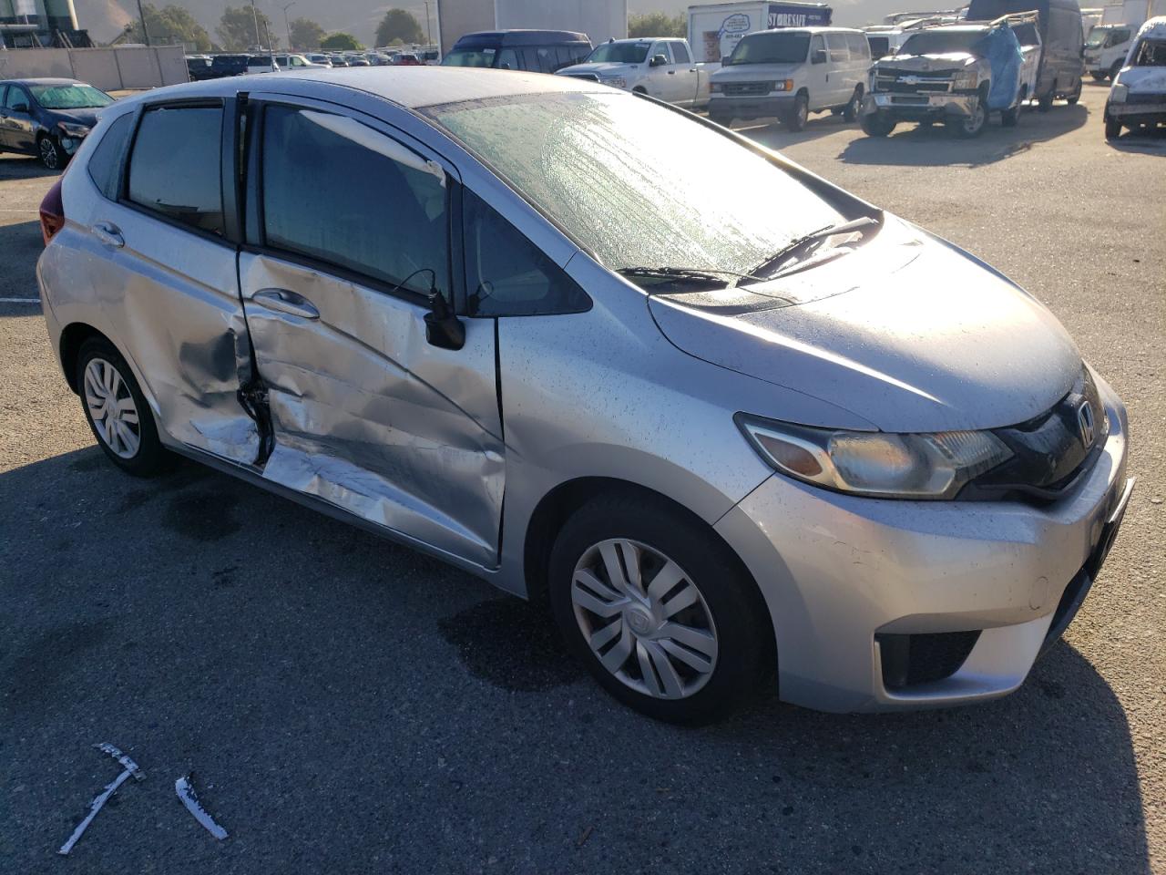 VIN JHMGK5H56GX018010 2016 HONDA FIT no.4