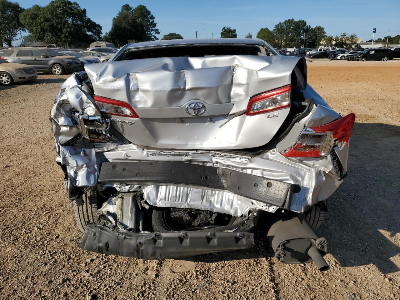 2012 Toyota Camry - Image 6