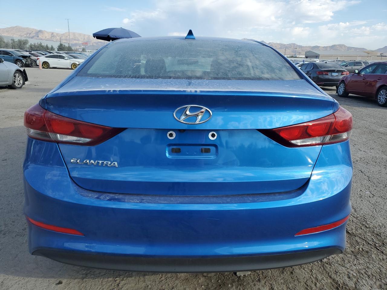 5NPD84LF5JH225746 2018 Hyundai Elantra Sel