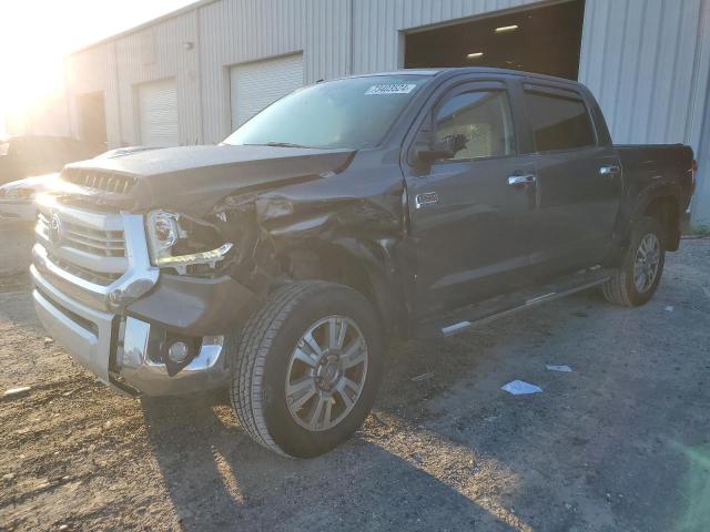 2014 Toyota Tundra Crewmax Platinum