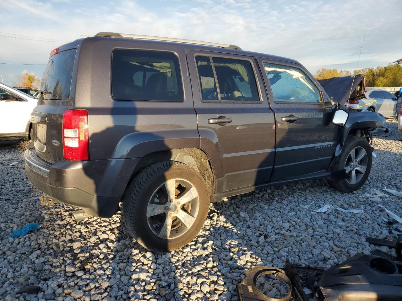 2016 Jeep Liberty (Patriot) - Image 3
