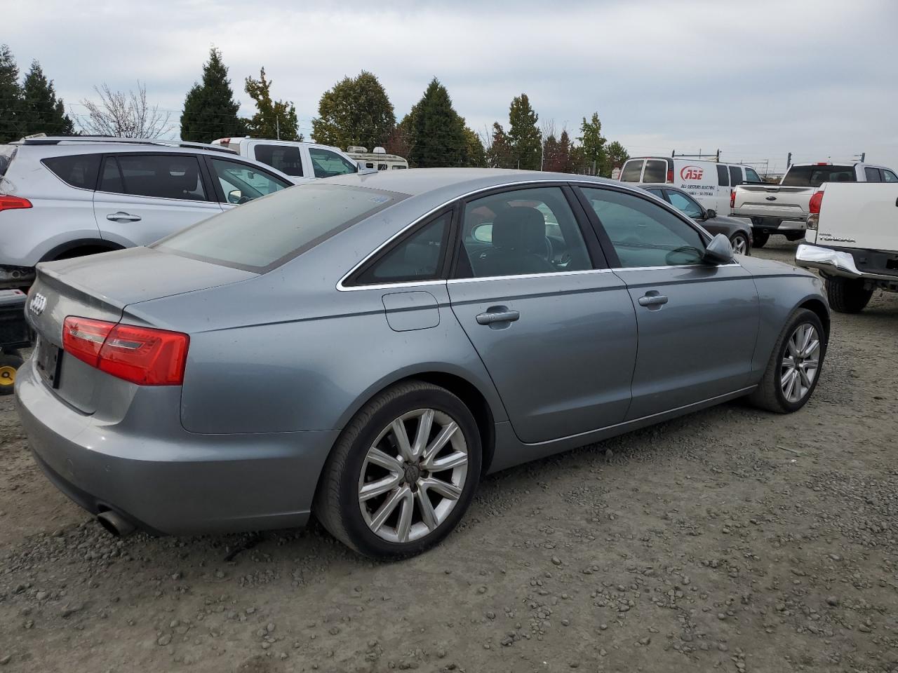 VIN WAUGFAFC4DN008273 2013 AUDI A6 no.3