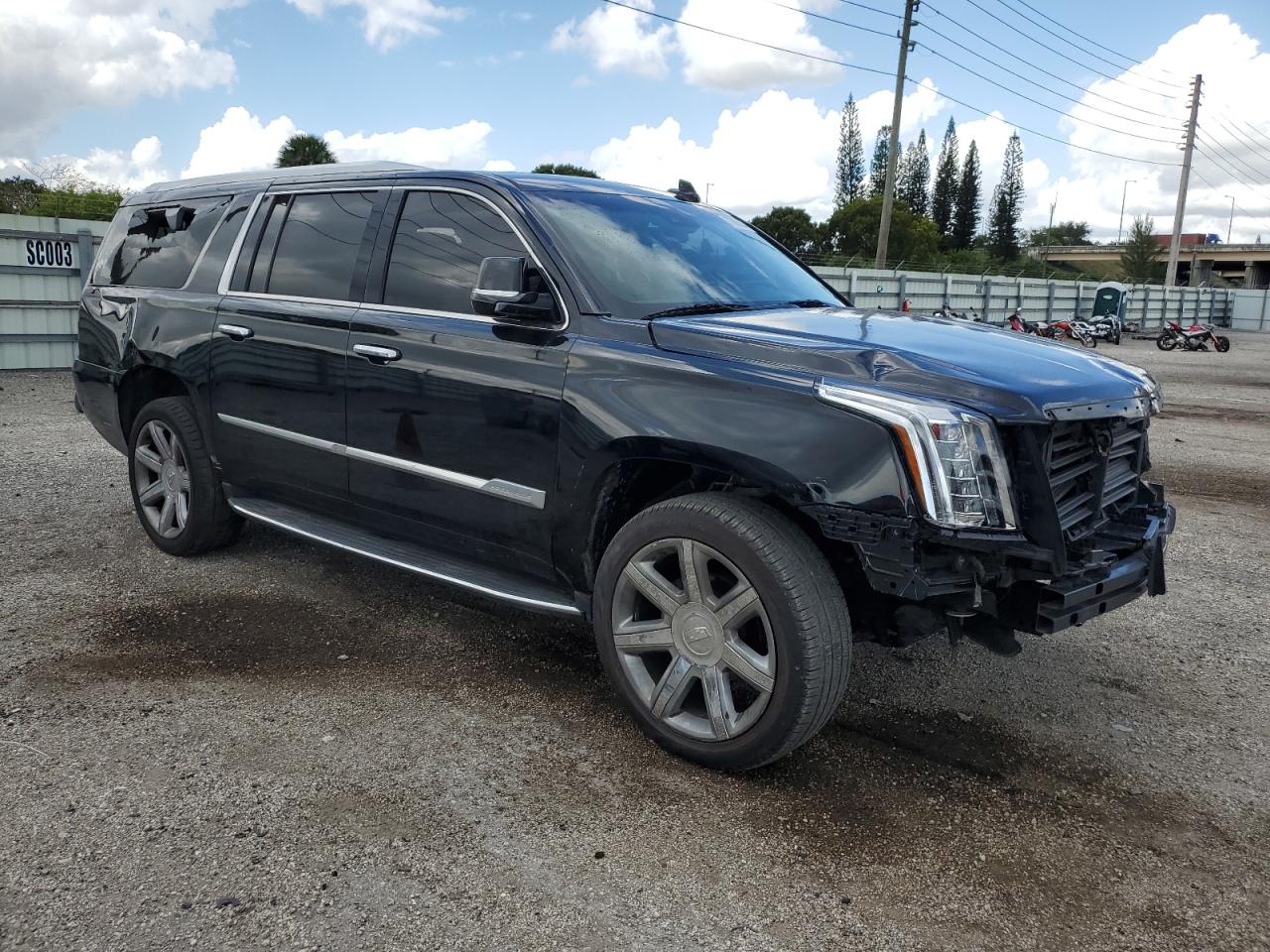 2018 Cadillac Escalade Esv Luxury VIN: 1GYS3HKJ4JR260607 Lot: 77065254