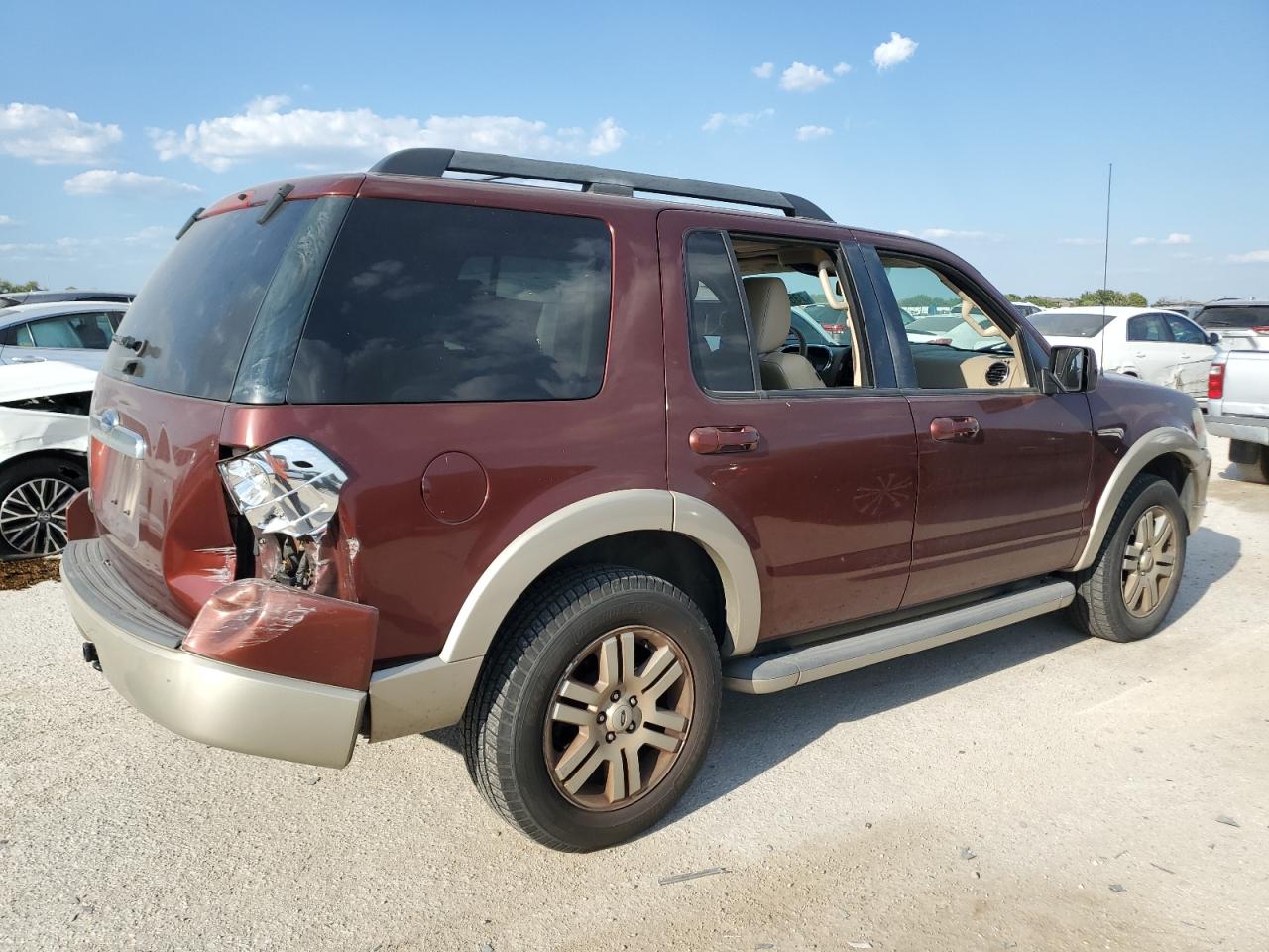 2010 Ford Explorer - Image 3