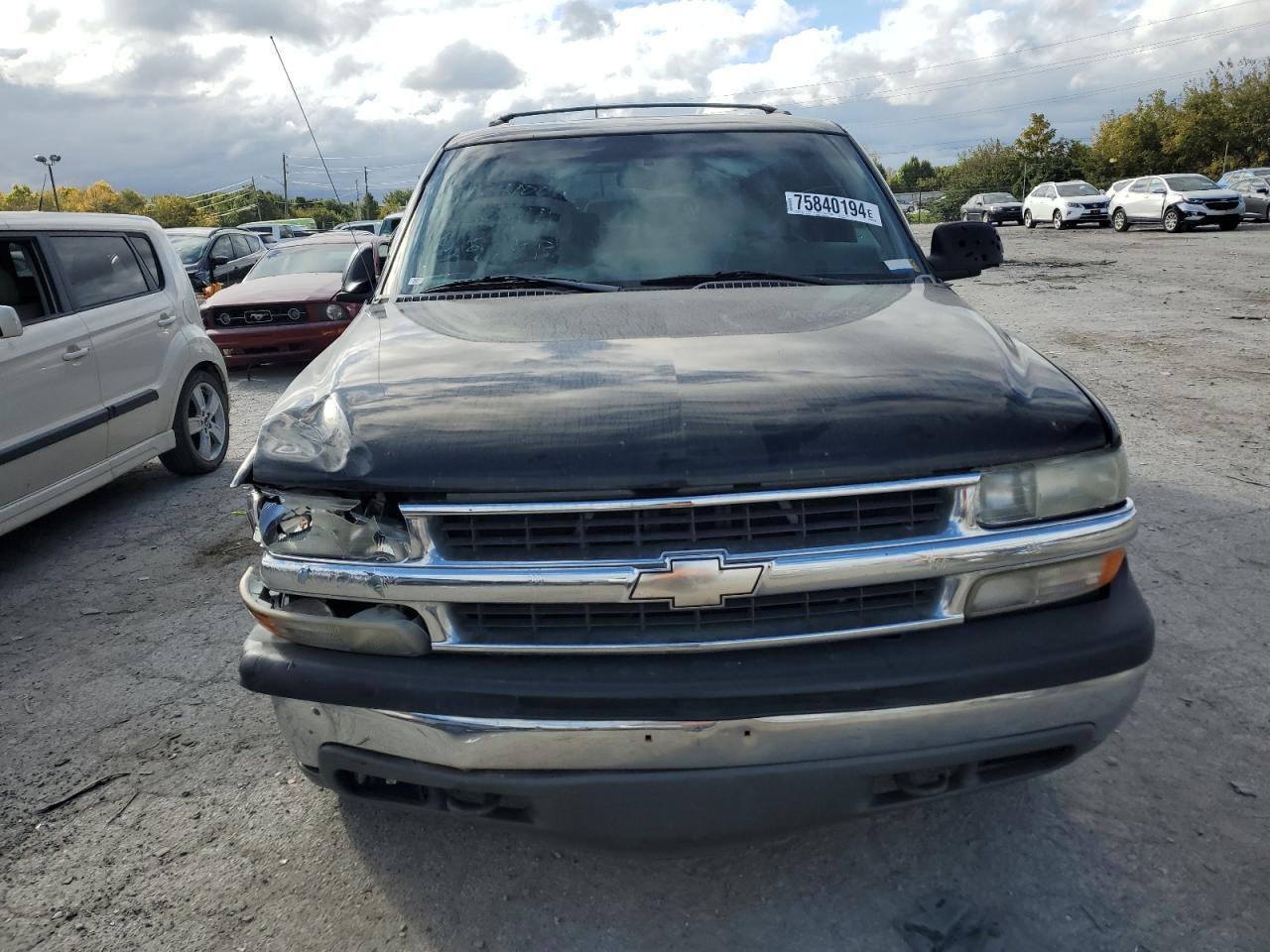 2001 Chevrolet Tahoe - Image 5