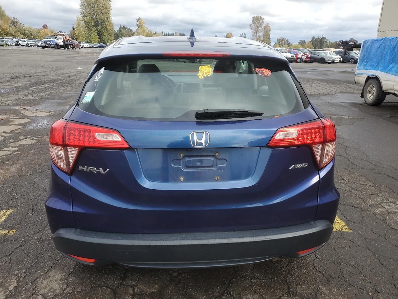 2016 Honda Hr-V Lx VIN: 3CZRU6H33GM739572 Lot: 77800004