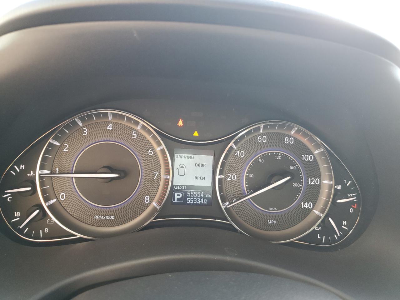 2018 Infiniti QX80 - Image 9
