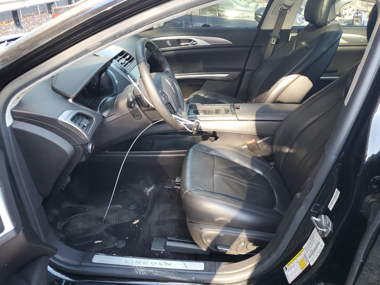 2014 Lincoln MKZ - Image 7