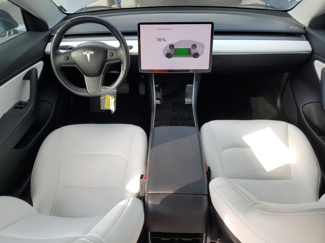 2018 Tesla Model 3 VIN: 5YJ3E1EA0JF155589 Lot: 73507644