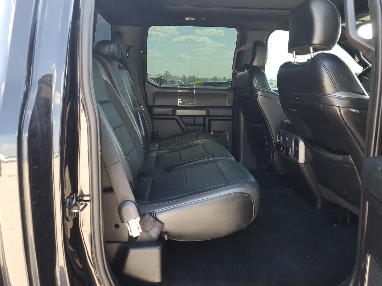 1FTFW1RG6KFB76694 2019 Ford F150 Raptor