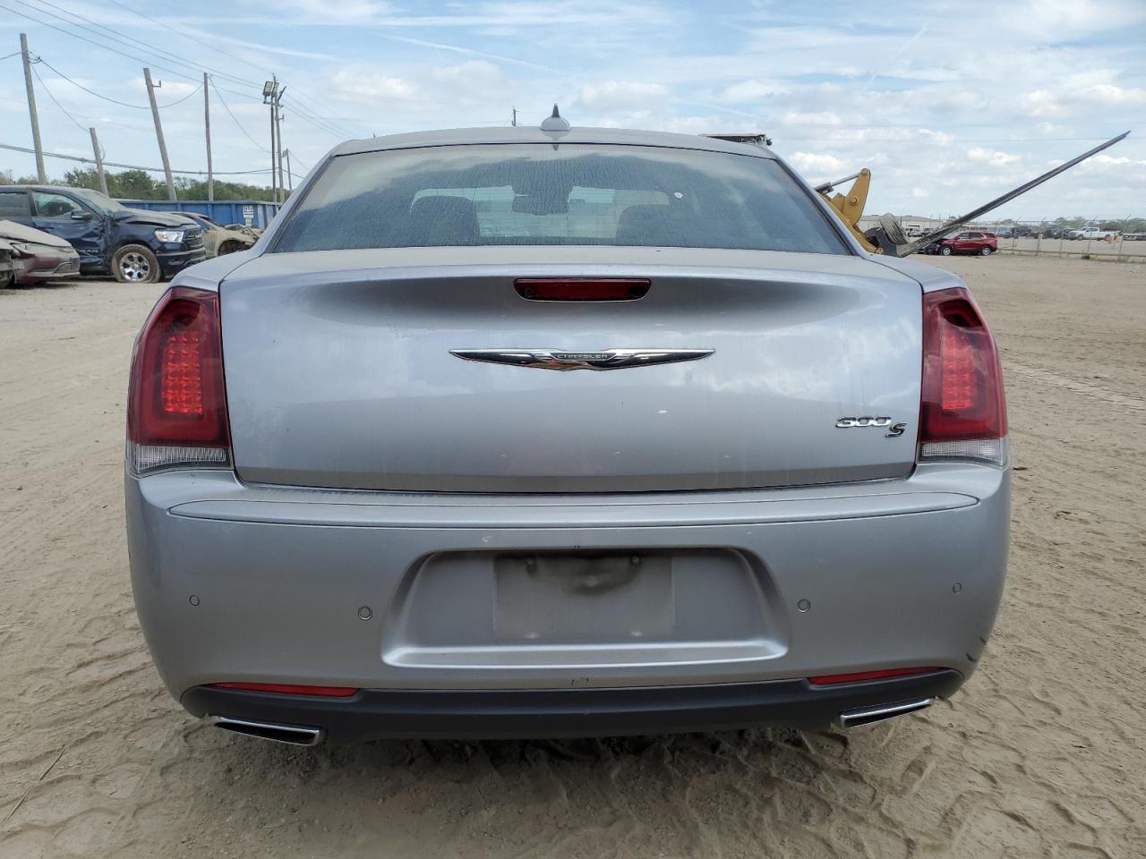 2018 Chrysler 300 S VIN: 2C3CCABGXJH264106 Lot: 76457694