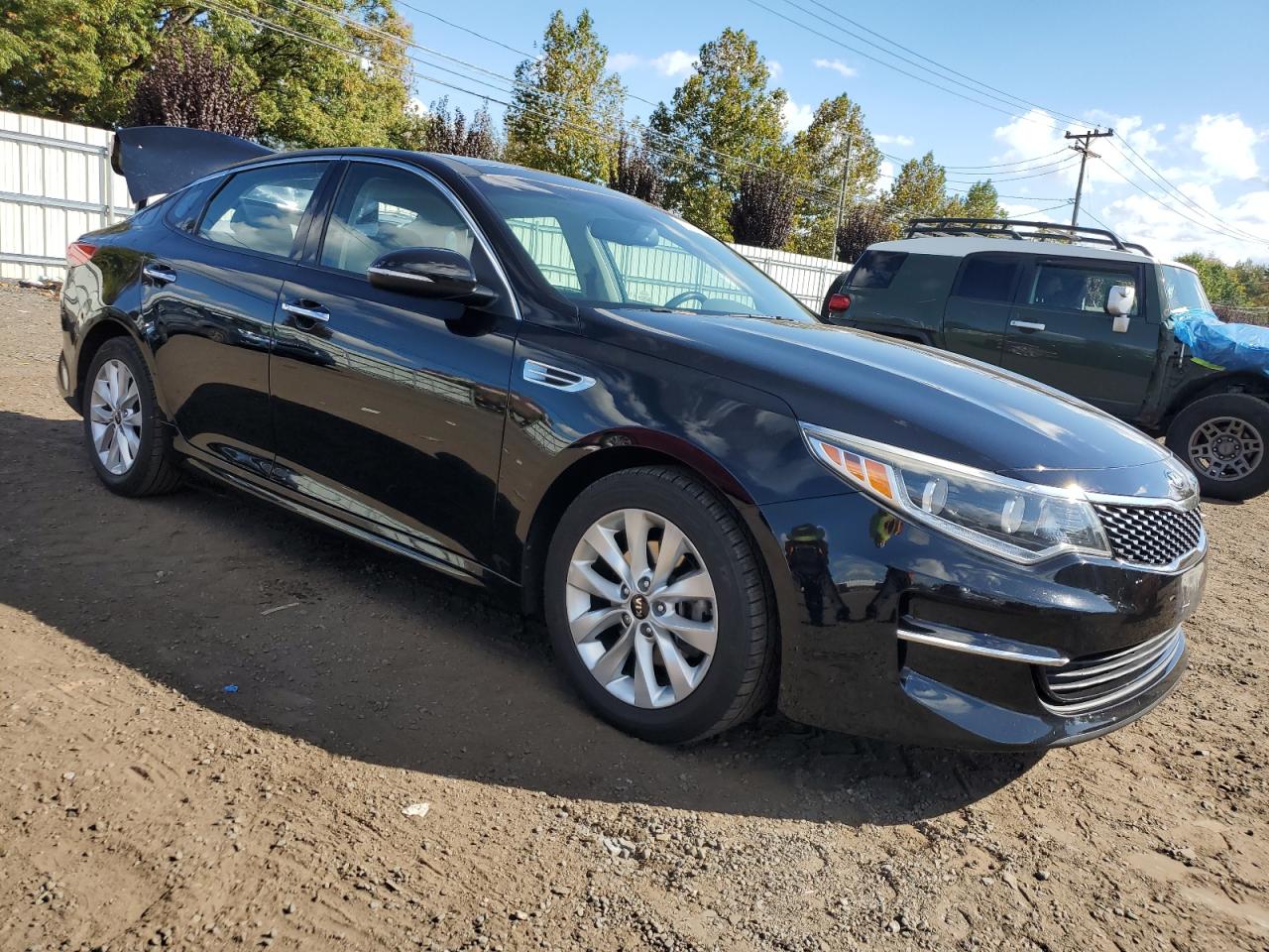 2016 Kia Optima - Image 4