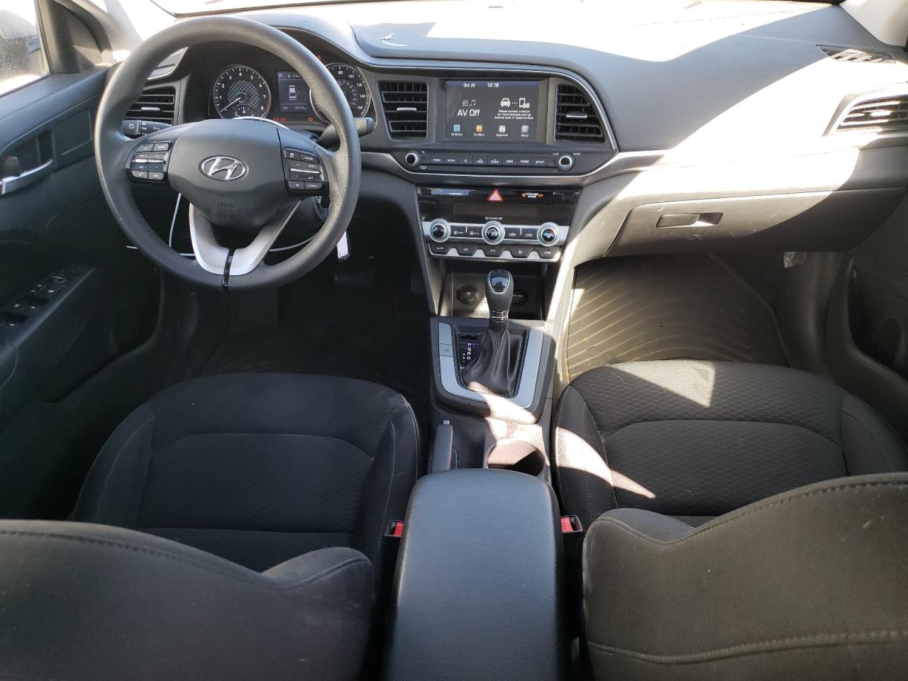 2020 Hyundai Elantra - Image 8