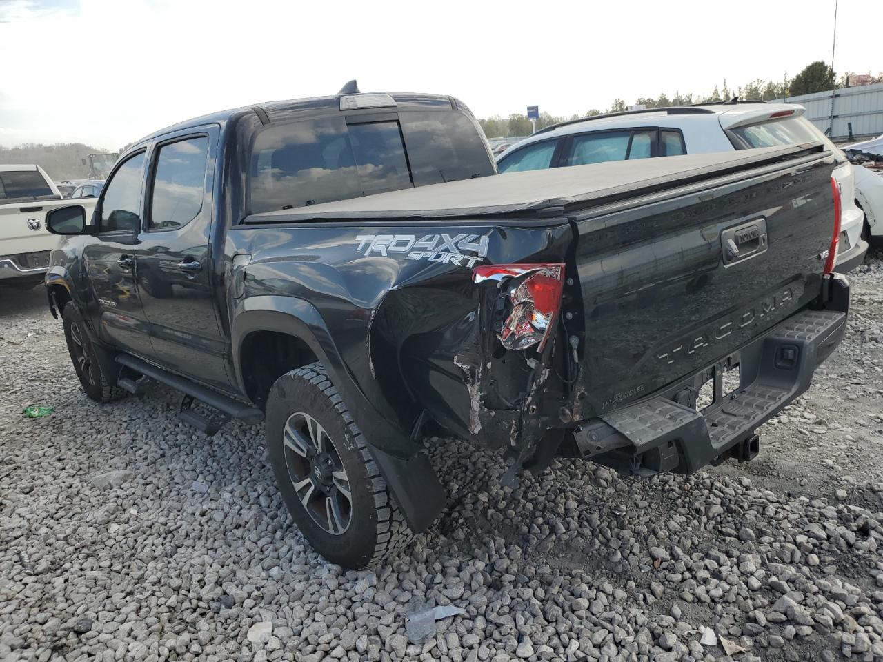 2017 Toyota Tacoma Double Cab VIN: 3TMCZ5AN8HM061499 Lot: 77029544