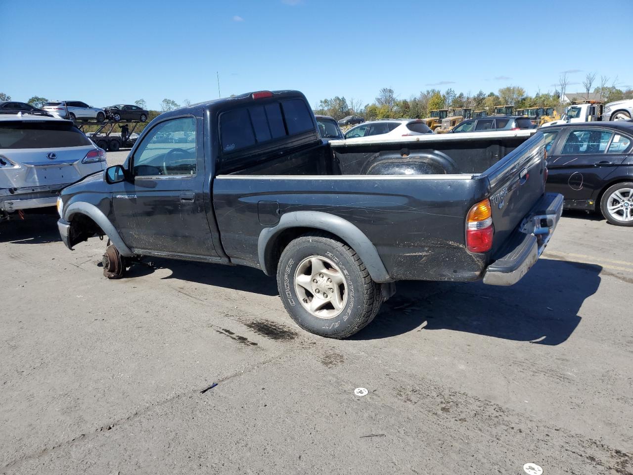 2001 Toyota Tacoma - Image 2
