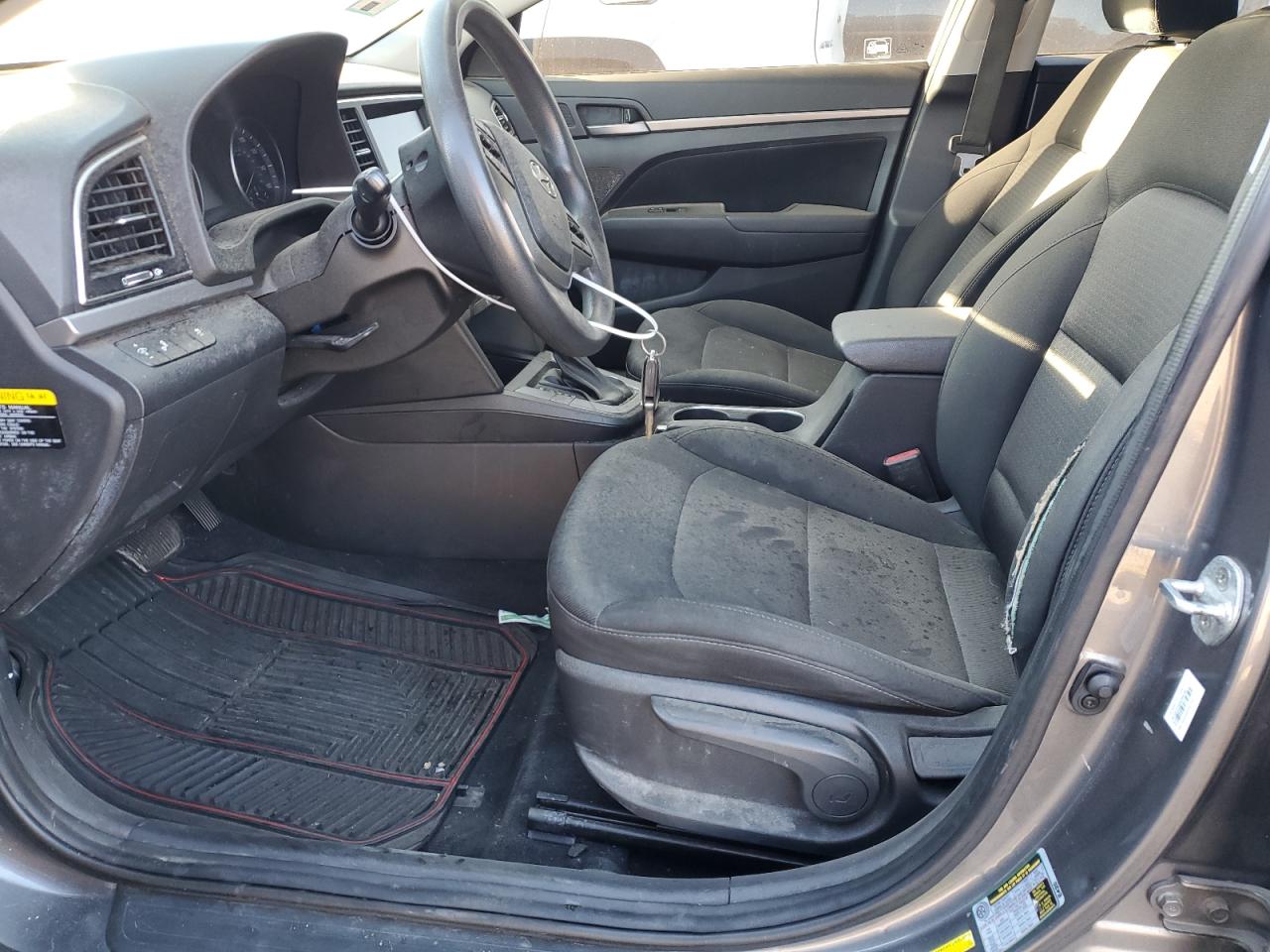 2018 Hyundai Elantra - Image 7