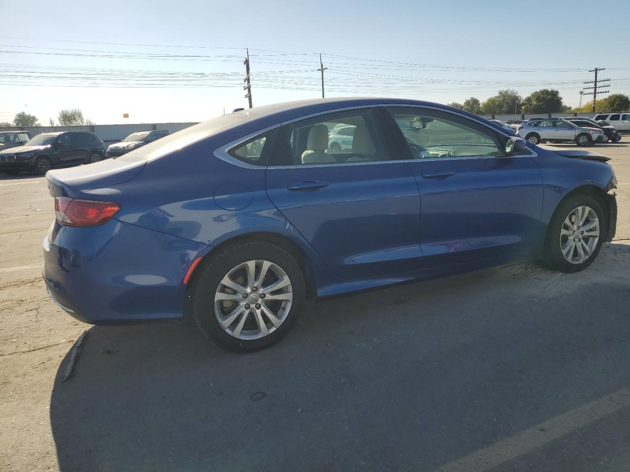 2015 Chrysler 200 - Image 3