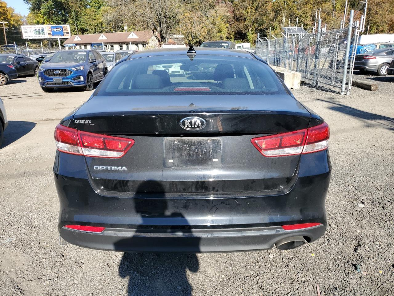 5XXGT4L38HG160818 2017 Kia Optima Lx