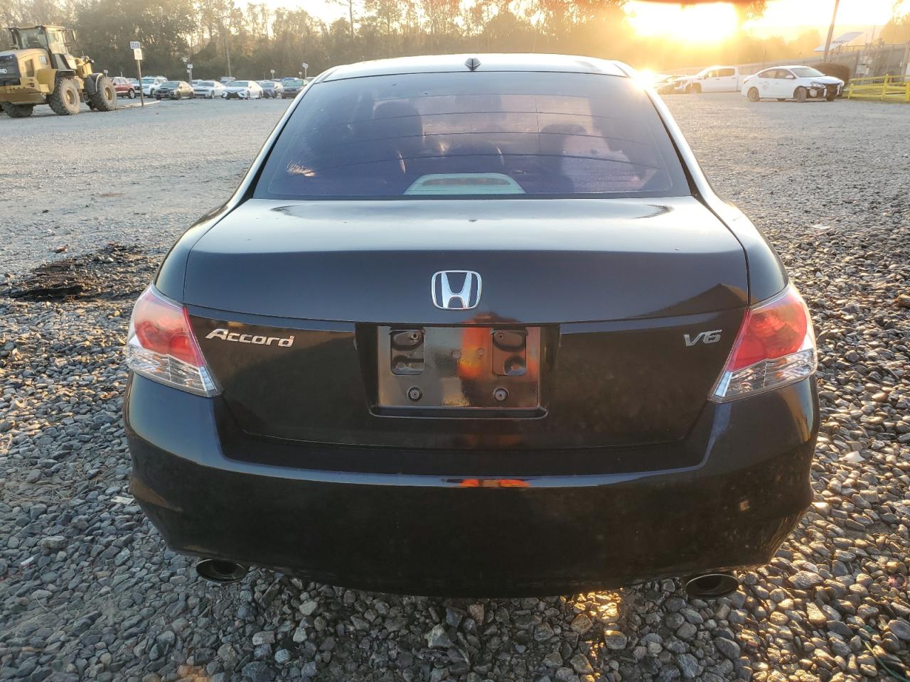 2010 Honda Accord - Image 6