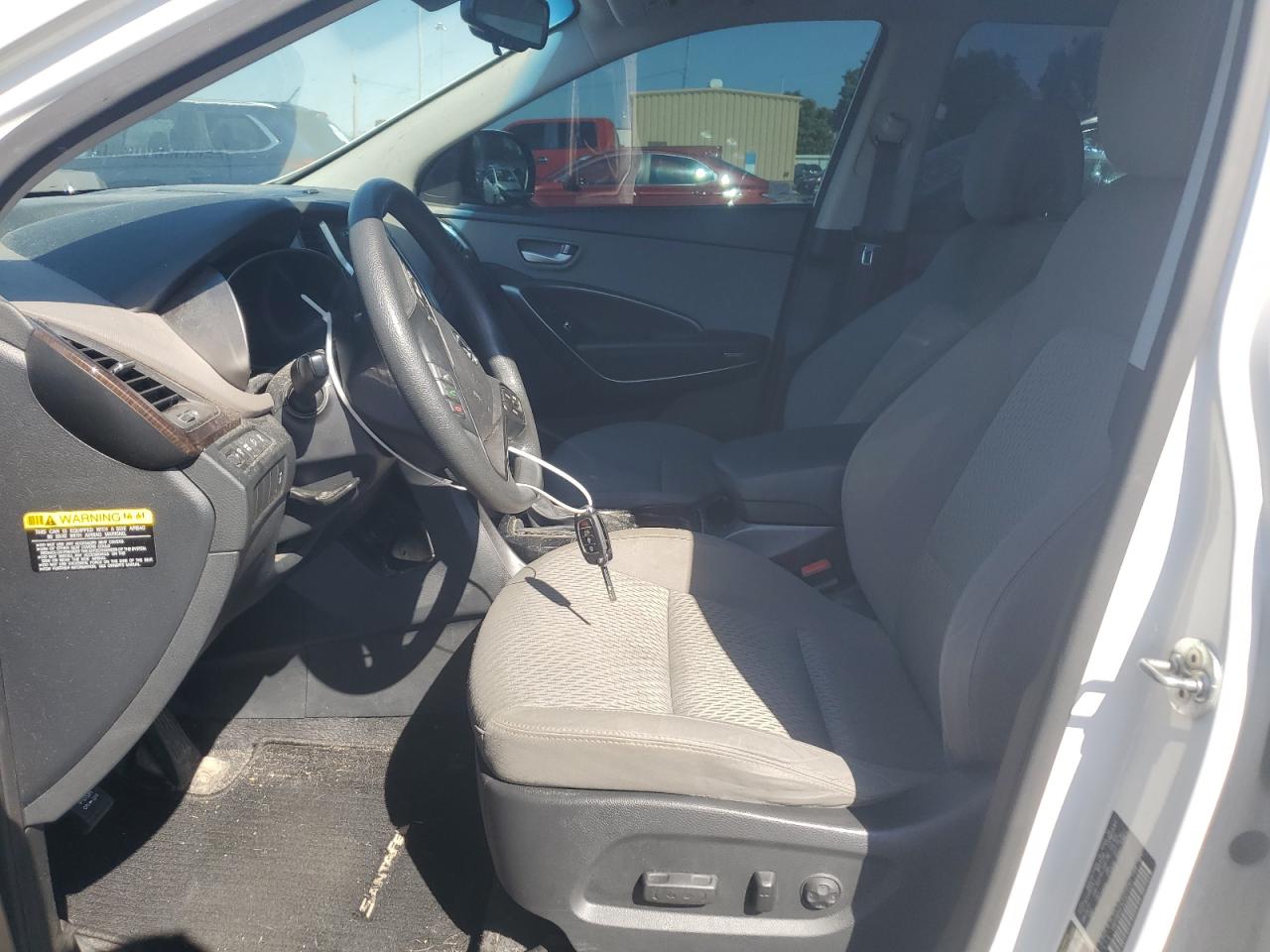 2018 Hyundai Santa Fe Se VIN: KM8SMDHF5JU273261 Lot: 71579974