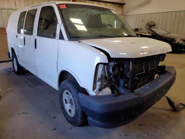 Vans CHEVROLET EXPRESS 2017 White