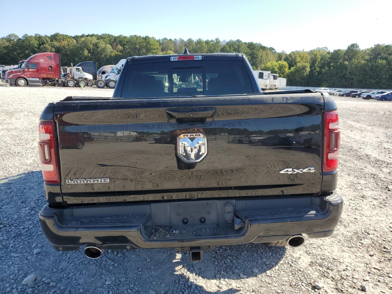 2020 Ram 1500 Laramie VIN: 1C6SRFJT8LN325486 Lot: 75132884