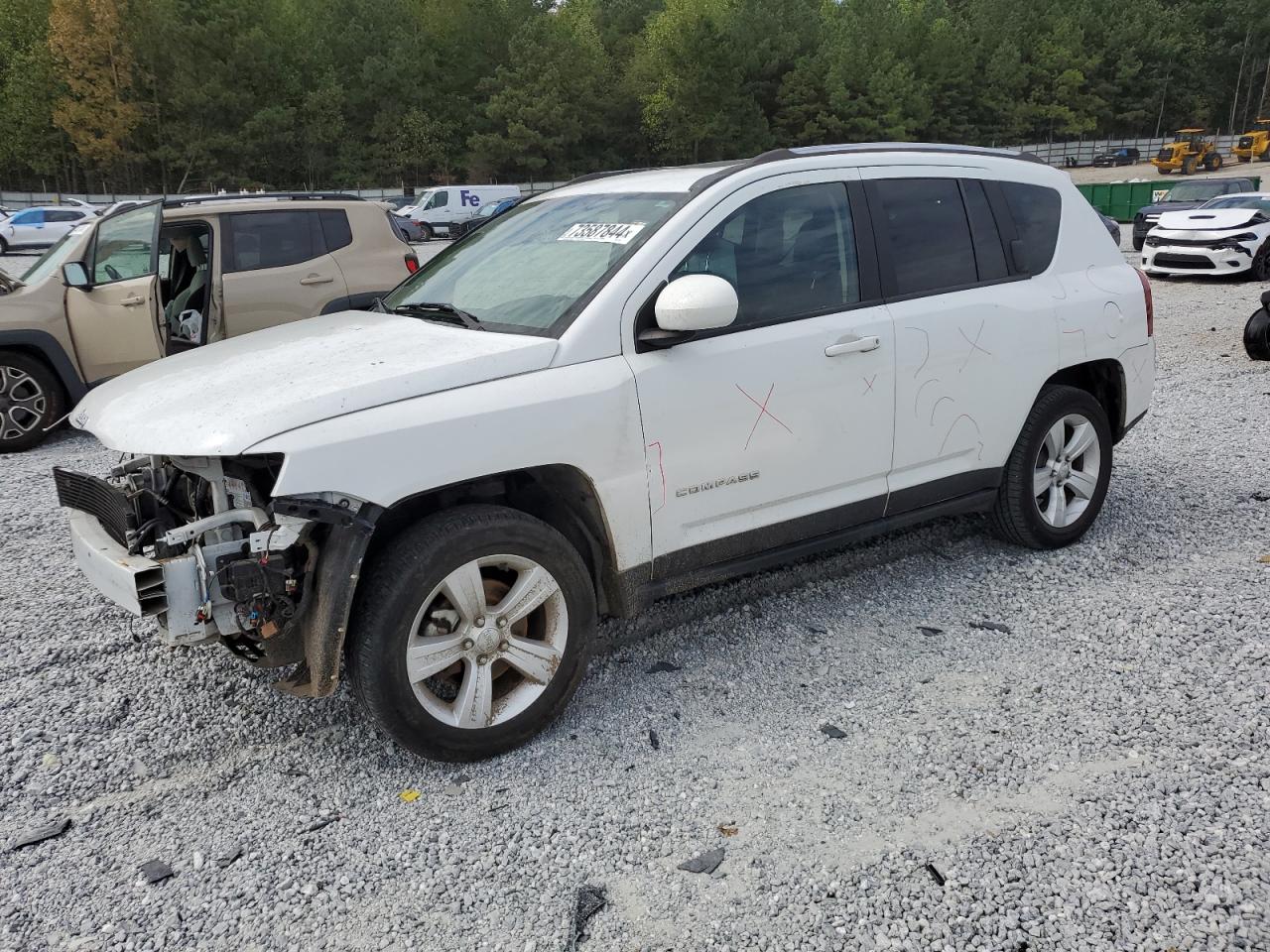 VIN 1C4NJCEA1FD264304 2015 JEEP COMPASS no.1