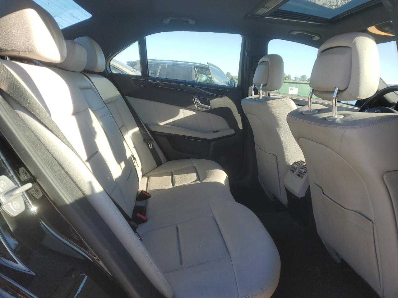 2010 Mercedes-Benz E 350 VIN: WDDHF5GBXAA084450 Lot: 75984604