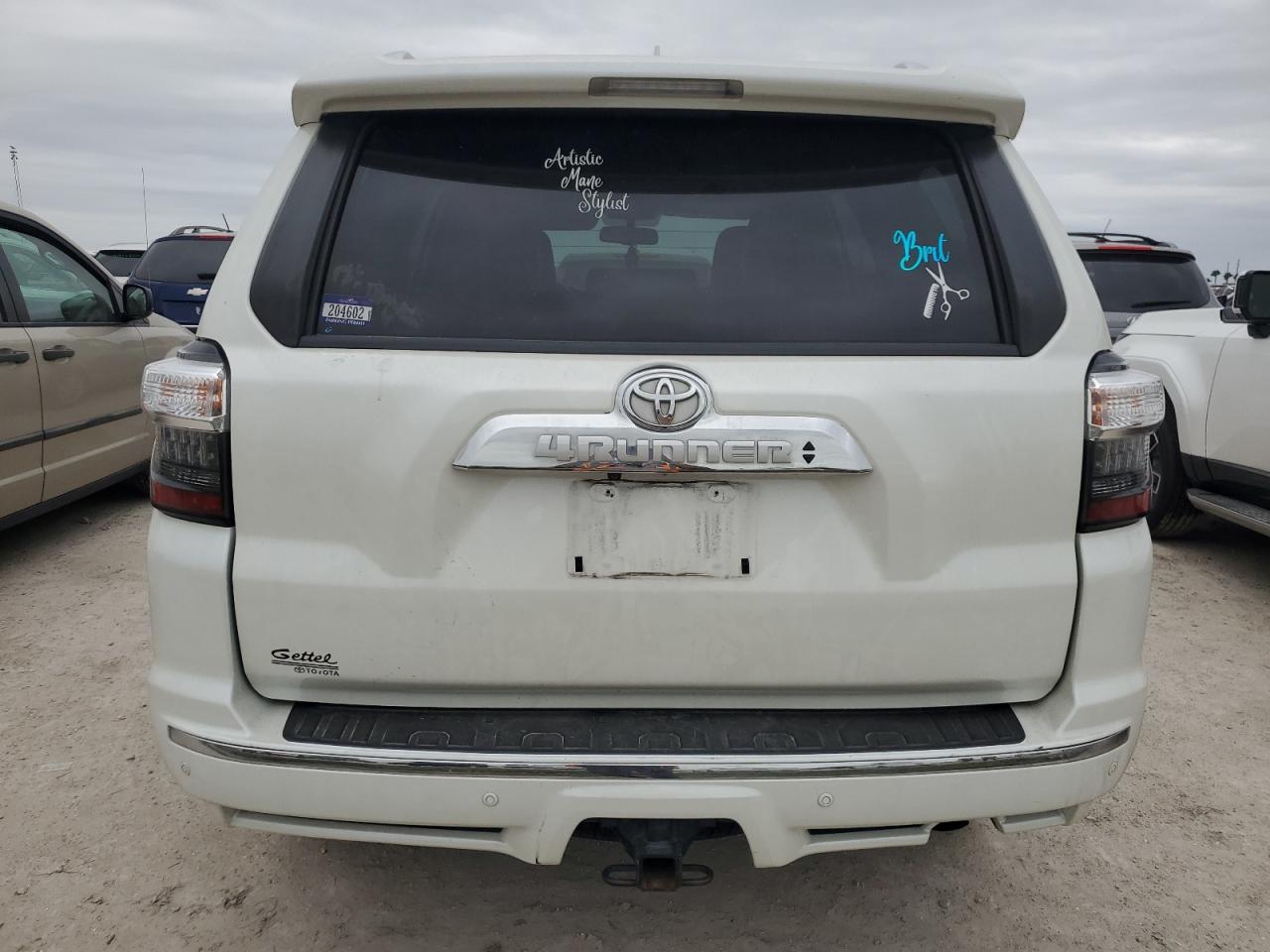 JTEBU5JR1J5506217 2018 Toyota 4Runner Sr5/Sr5 Premium