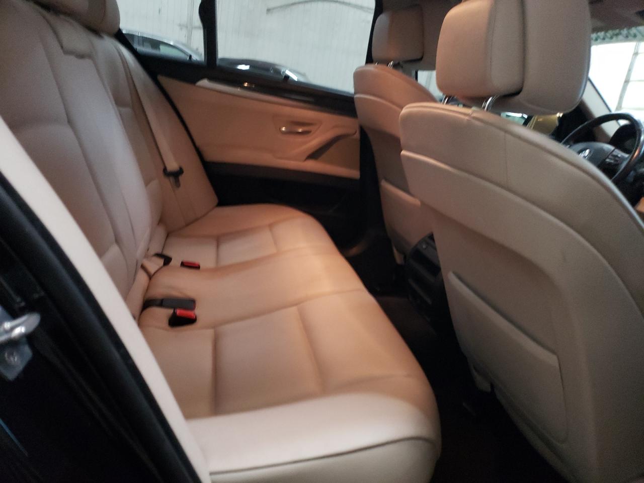 2011 BMW 535 Xi VIN: WBAFU7C58BDU54343 Lot: 75548554