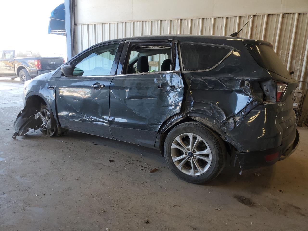 2019 Ford Escape - Image 2