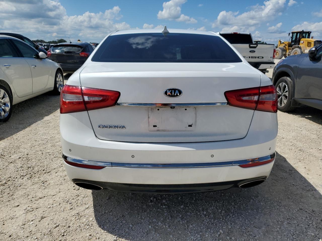 2015 Kia Cadenza Premium VIN: KNALN4D7XF5195899 Lot: 74051464