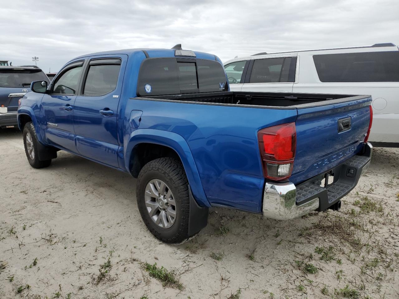 2018 Toyota Tacoma - Image 2