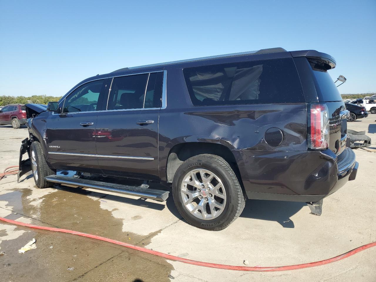 VIN 1GKS1HKJ1HR218552 2017 GMC YUKON no.2