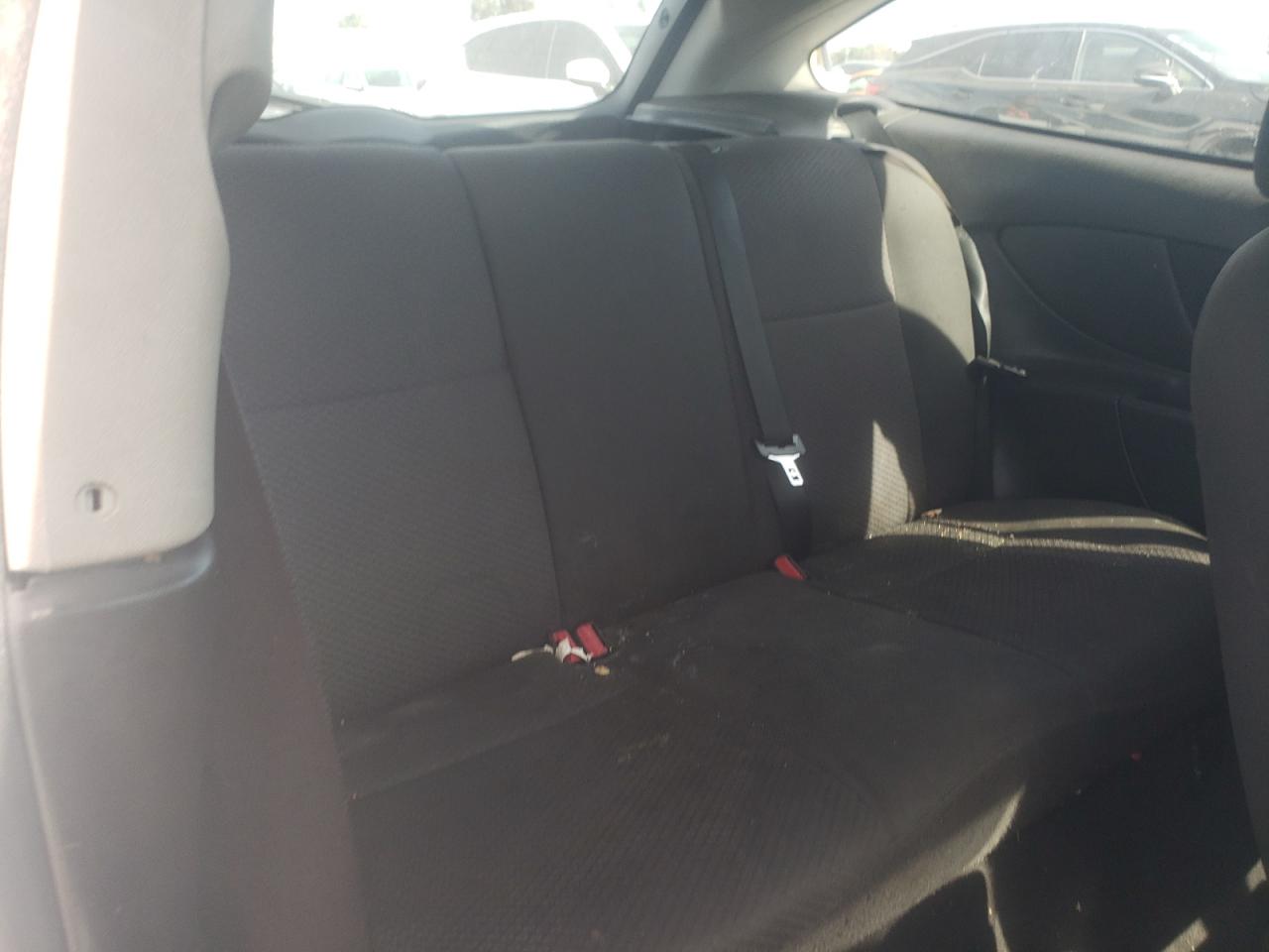 2005 Ford Focus - Image 10