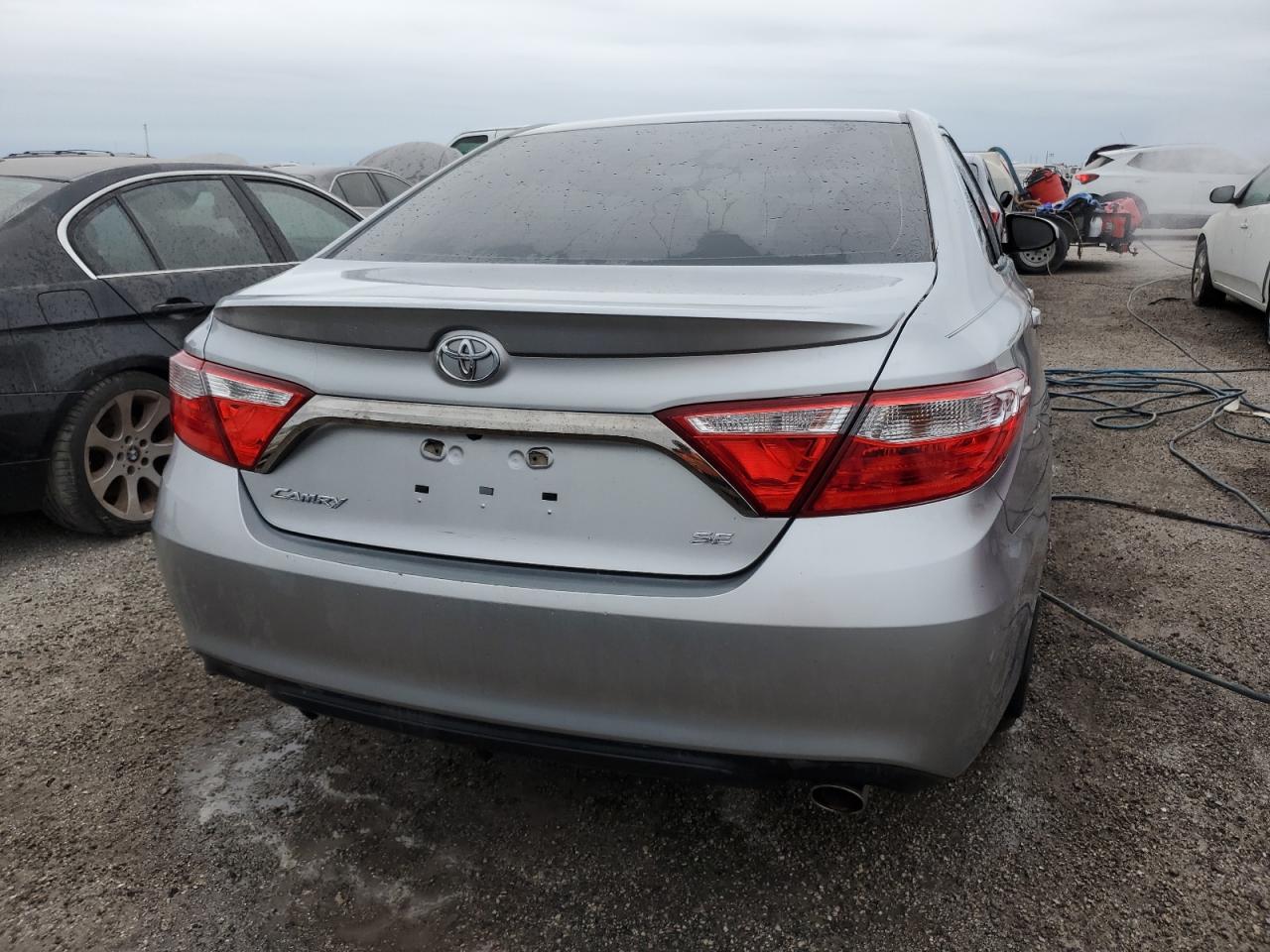 4T1BF1FK7FU052986 2015 Toyota Camry Le