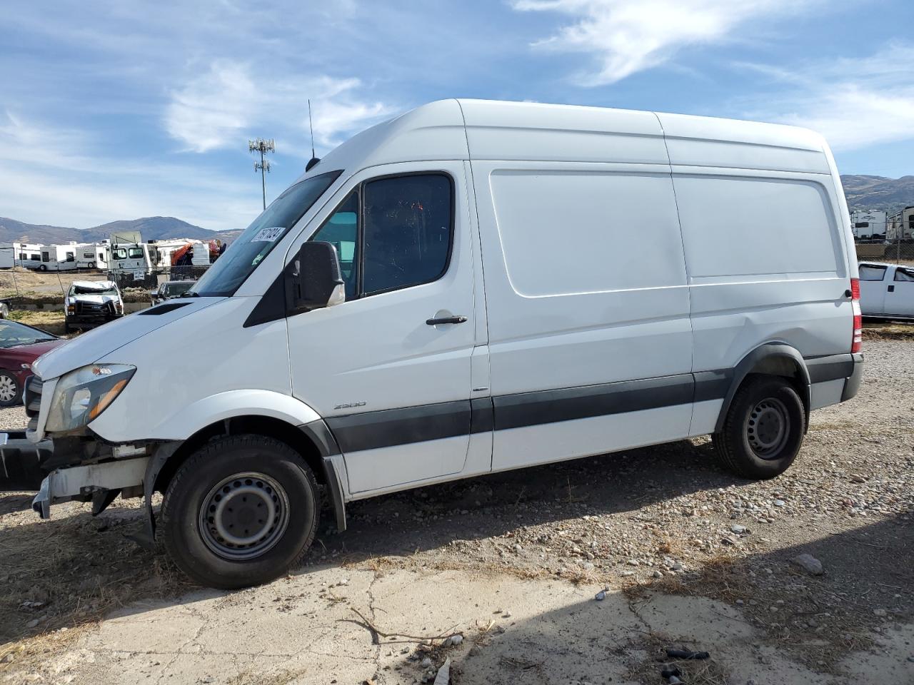 VIN WD3PE7DC8E5927717 2014 MERCEDES-BENZ SPRINTER no.1