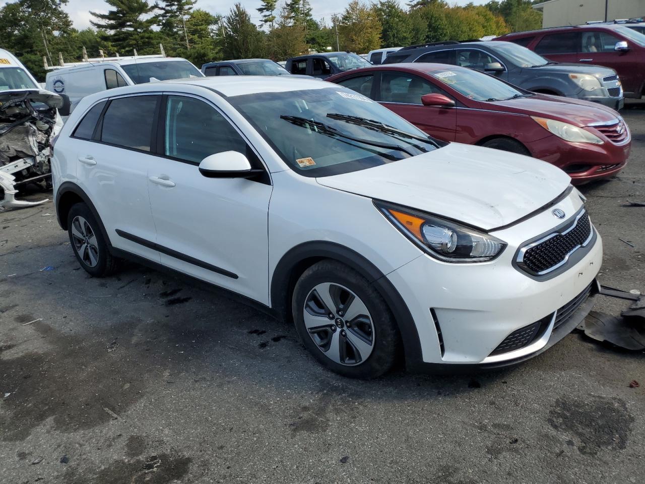 2017 Kia Niro - Image 4