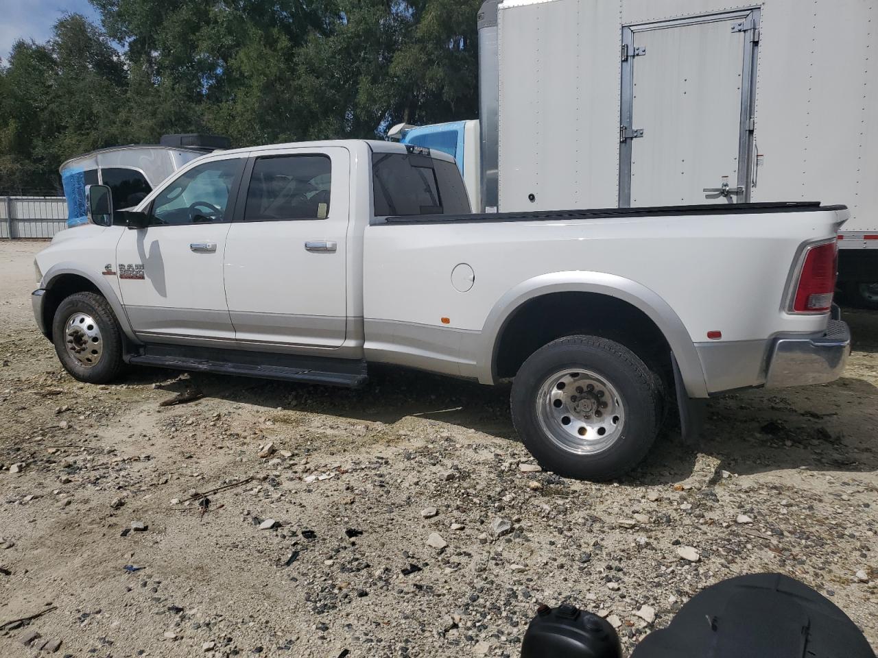 3C63RPJLXFG609676 2015 Ram 3500 Laramie