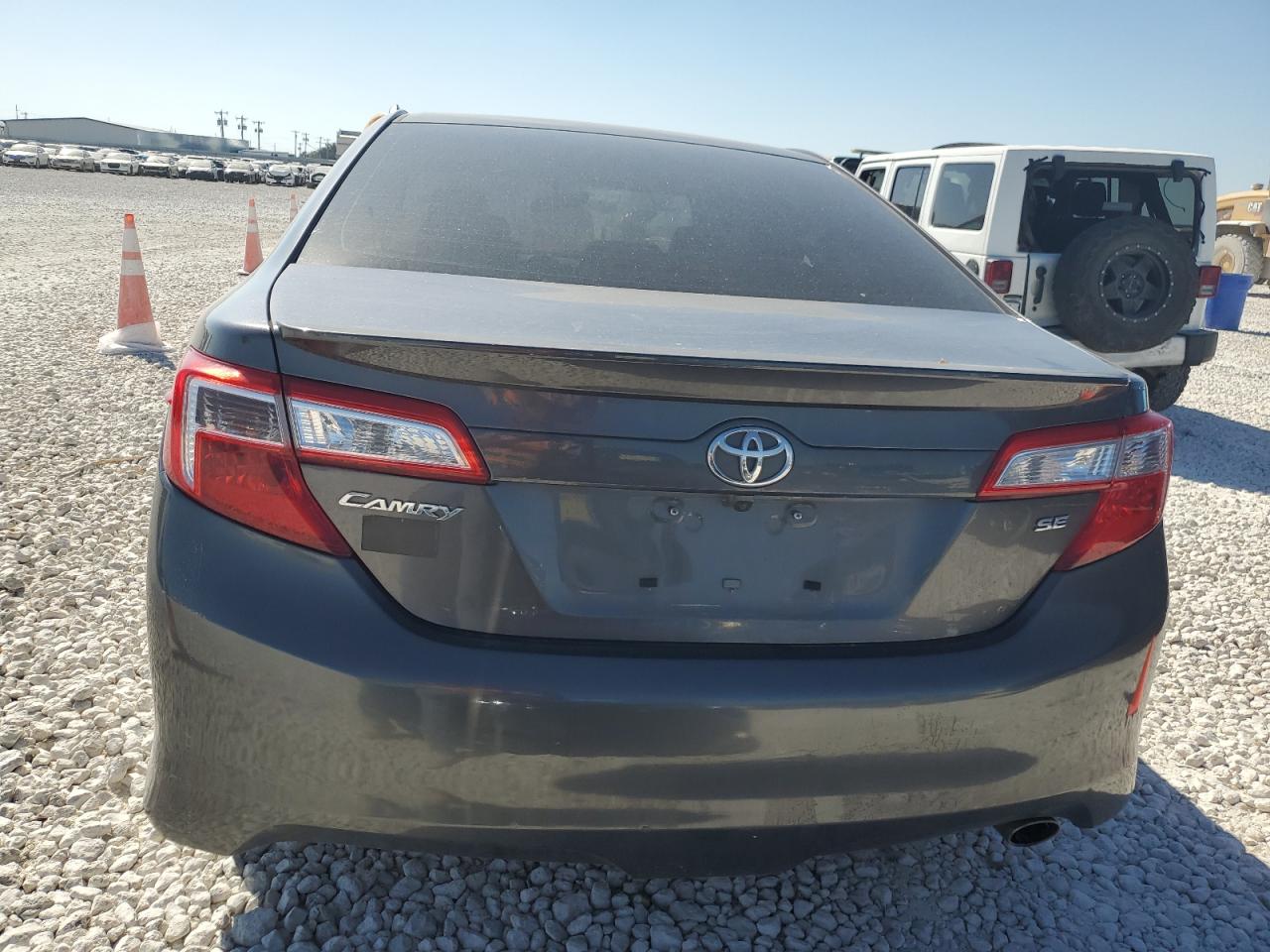 4T1BF1FK5EU351018 2014 Toyota Camry L