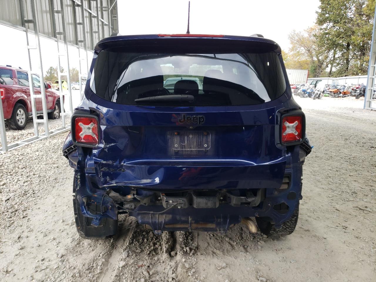 2017 Jeep Renegade - Image 6