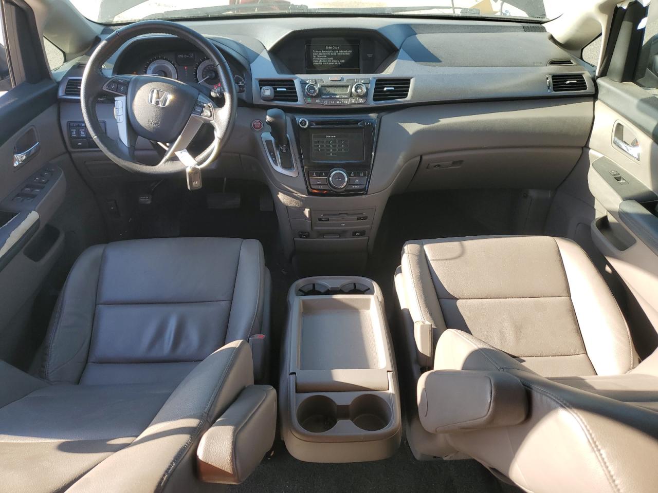 2014 Honda Odyssey - Image 8