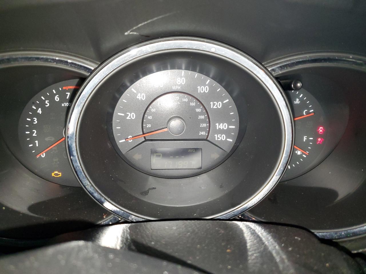2011 Kia Sorento - Image 9