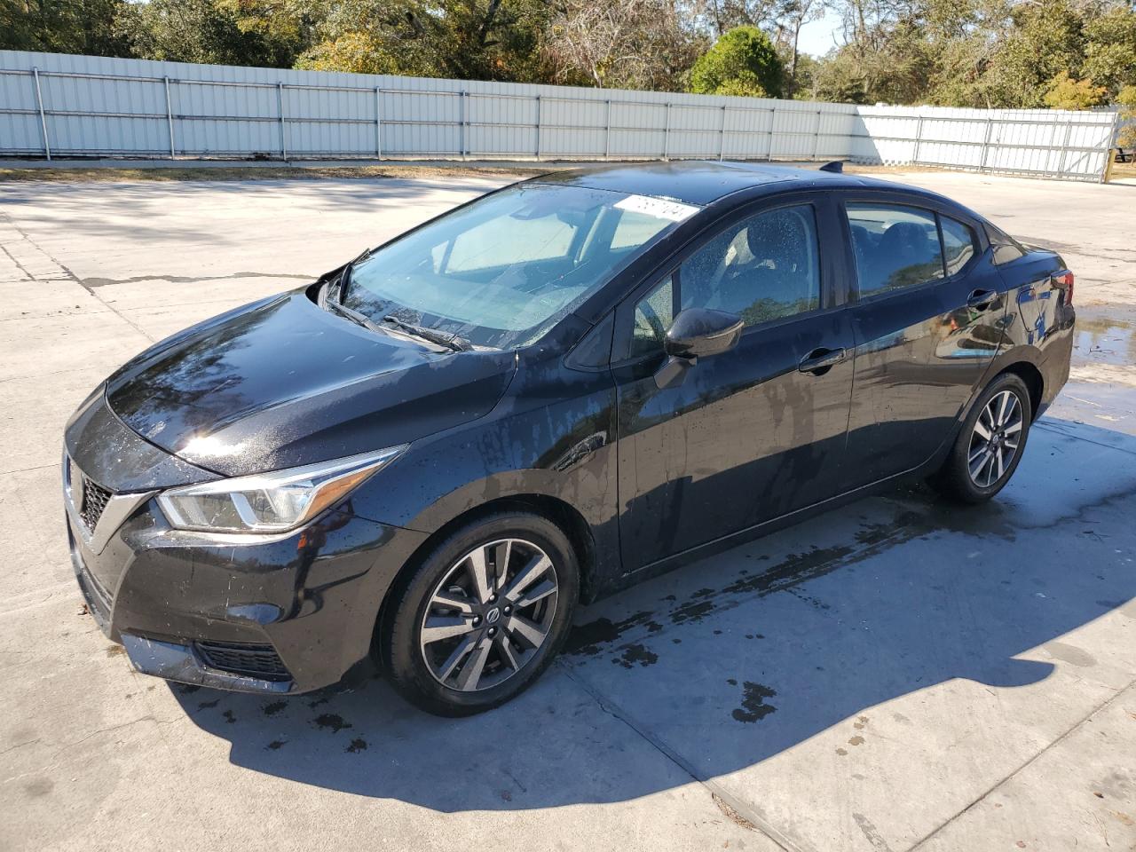2021 Nissan Versa - Image 1