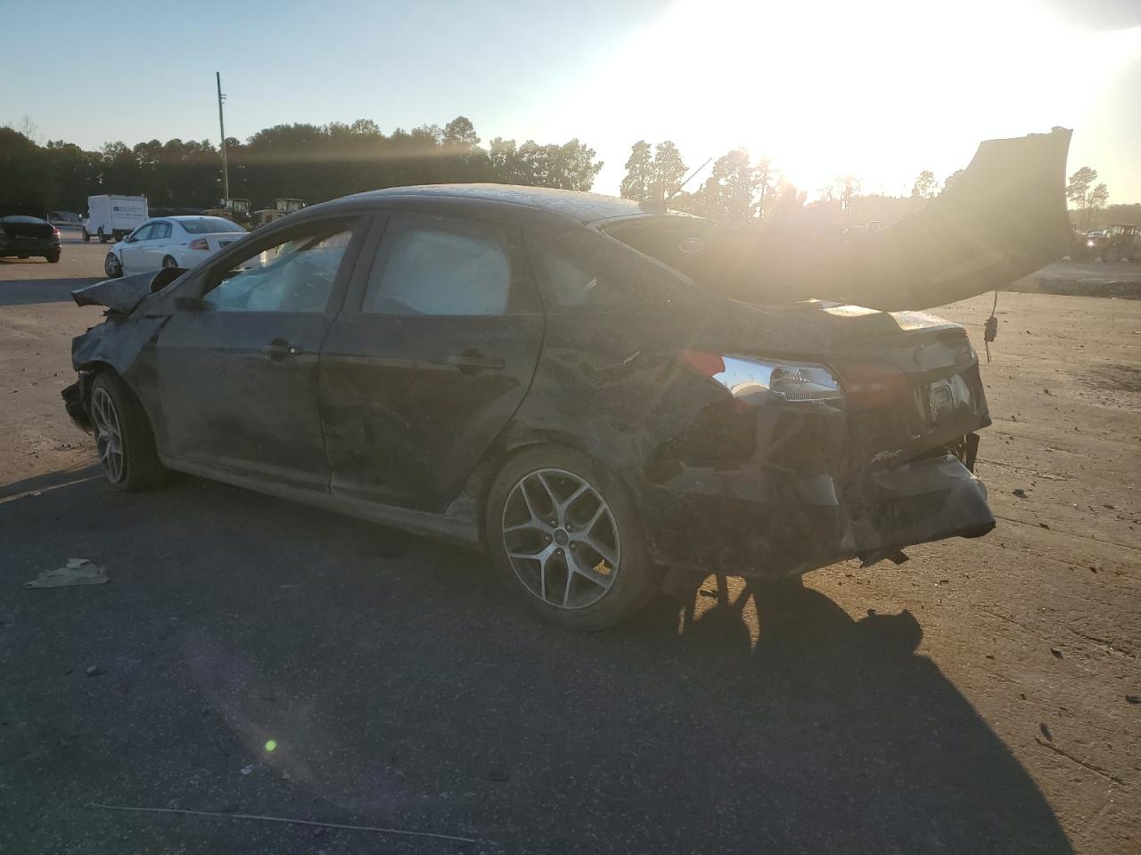 1FADP3F28JL274852 2018 Ford Focus Se