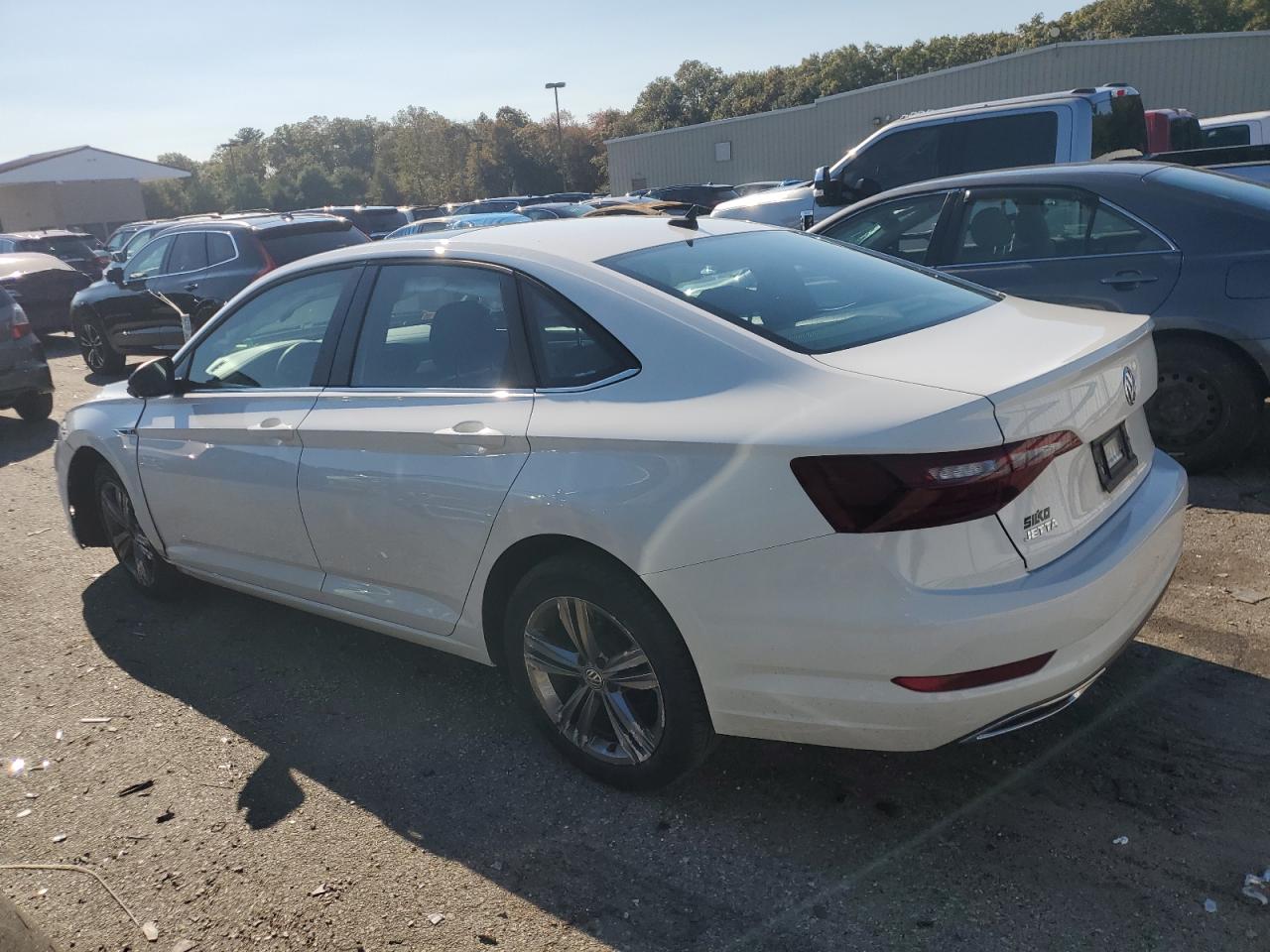 2020 Volkswagen Jetta - Image 2