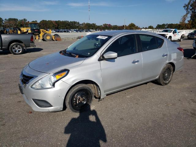  NISSAN VERSA 2016 Silver