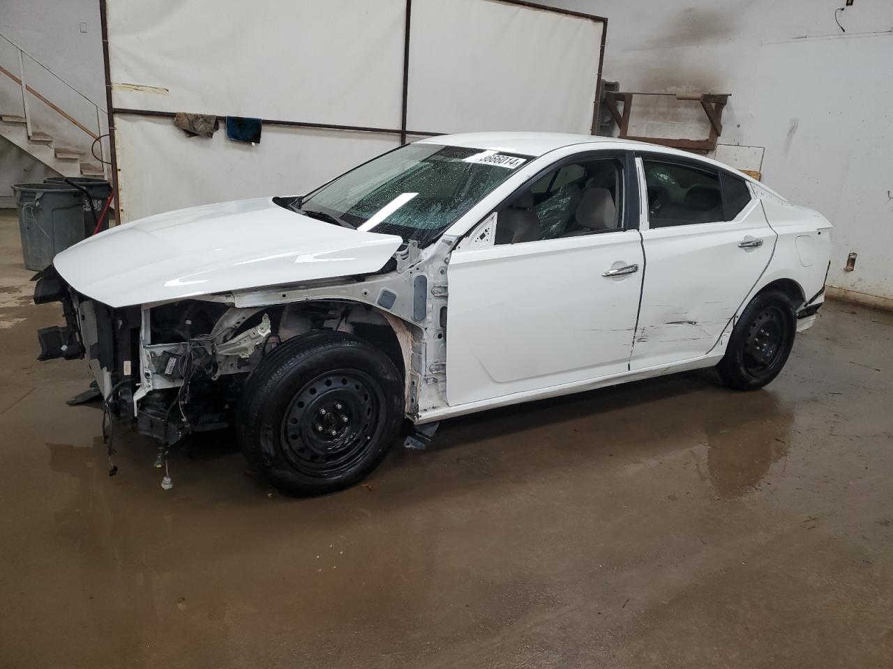 2019 Nissan Altima - Image 1