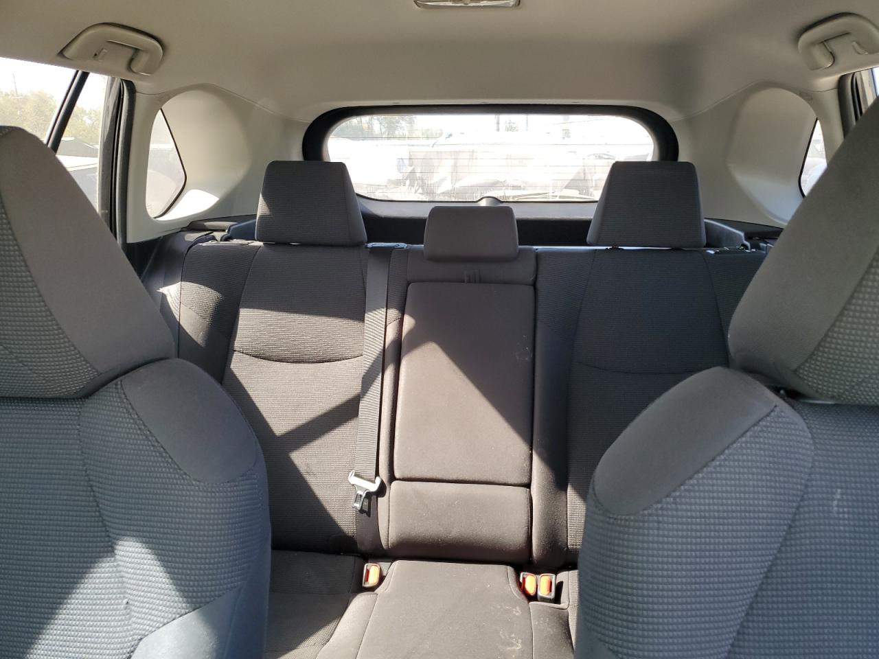 2019 Toyota RAV 4 - Image 10